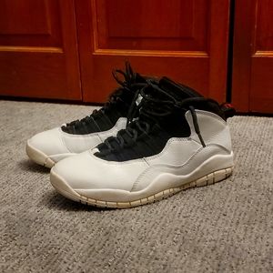 Air Jordan 10 Retro